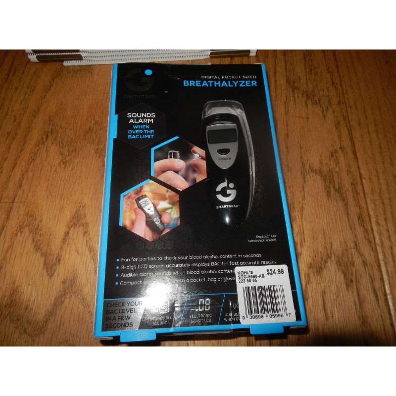Smartgear Digital Pocket Sized Breathalyzer New Sealed Box STG-5996-KB