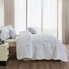 CHIXIN Botanical Oversized Bedspread King Size - Leaves Pattern Stitching