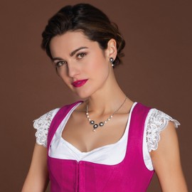 Alpenflüstern Helena Costume Jewellery Set Metal Costume Necklace and Costume Stud Earrings – Women's Costume Jewellery Set Dirndl Necklace and Costume Earrings (Antique Silver-Colour) SET059, Zinc