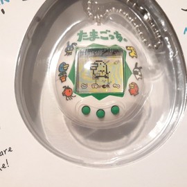 Tamagotchi Gen 2 Virtual Pet White & Green Japanese Writing Sealed New