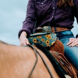 Schulz Equine Pommel Beat Bag Neon Desert