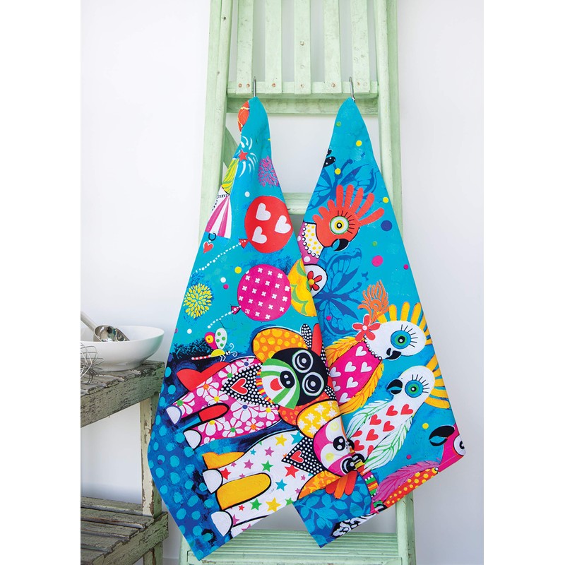 Maxwell & Williams Love Hearts Tea Towel with Bird Design,