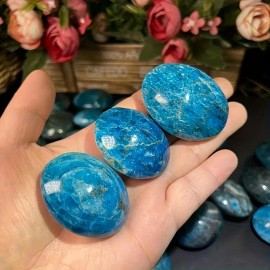 Wholesale Polished Gemstone Healing Stone Blue Apatite Palm Stone Blue Apatite Pocket Stone for Home DecorationColor: Blue Apatite Palm Stone, Size: One Size