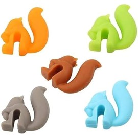 Zenarao 5-Pack Cute Squirrel Silicone Tea Bag Holders, Squirrel Drink Markers, Tea Bag Holder for Cup Hanging Tool Mug Gift Set