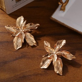 Stocking Stuffers Holiday Outfits for Women 2024 Gold Flower Earrings Women Boho Flower Stud Earrings Big Flower Statement Earrings Elegant Floral Petal Earrings Jewelry Gifts for Women