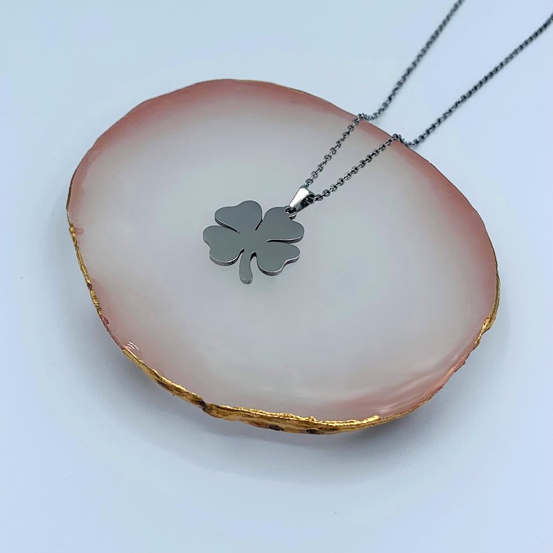 Mall of Style Four Leaf Clover Necklace for Women -