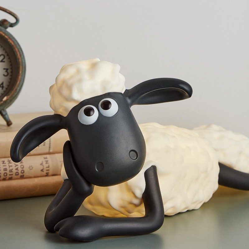 Lights4fun LED Shaun the Sheep™ Table Lamp with Remote Control