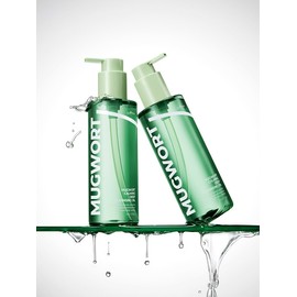 Isntree Mugwort Calming Deep Cleansing Oil 200ml / 이즈앤트리 머그워트 카밍 딥 클렌징 오일 200ml