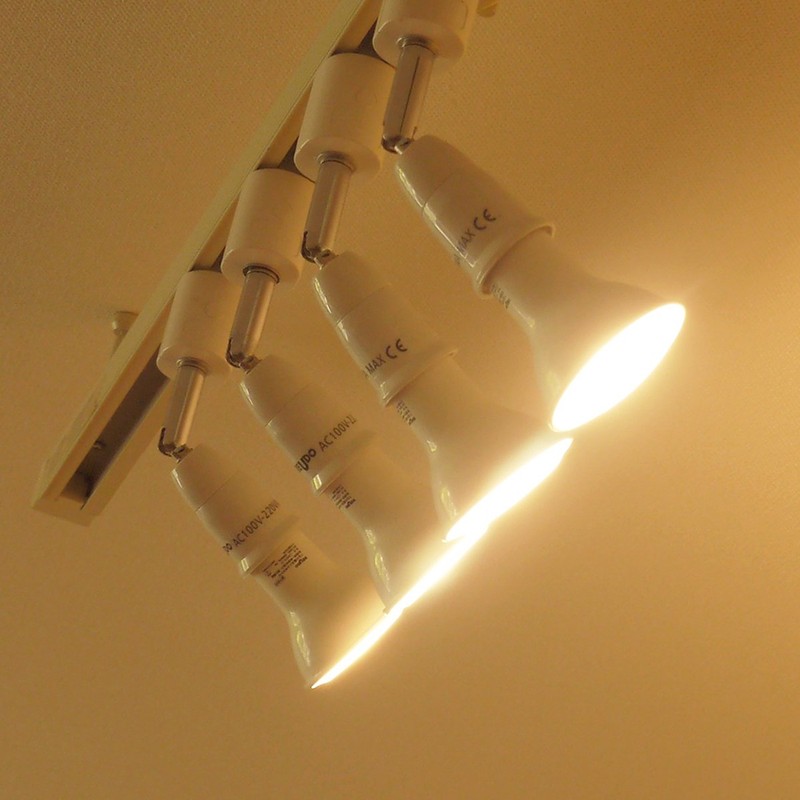 Duct for Rail Spotlight E26 Socket