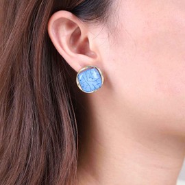 Inateannal Vintage Acrylic Square Stud Earrings White Square Resin Earrings Small Square Earrings Gold Crack Earrings Minimalist Earrings Jewellery for Women and Girls, Zinc