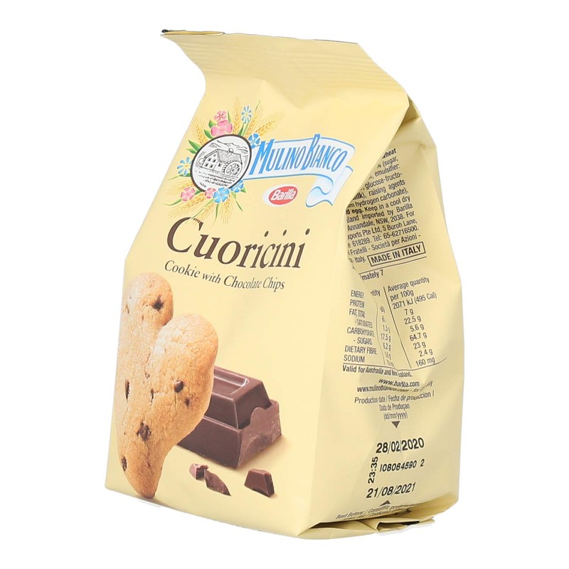 Mulino Bianco Cuoricini Shortbread Heart Cookies With Chocolate Chips -