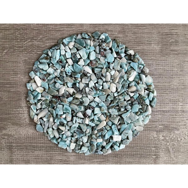GAF TREASURES Larimar Chips C Natural Mini Larimar Stones, Crushed
