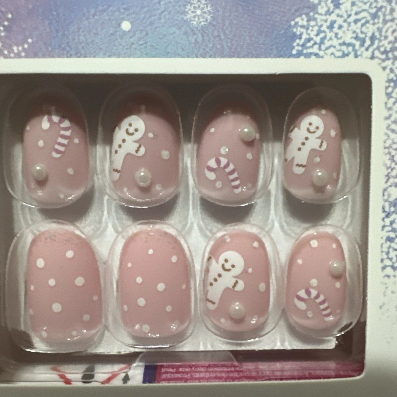 KISS Voguish Fantasy 28 Nails 93154 Holiday