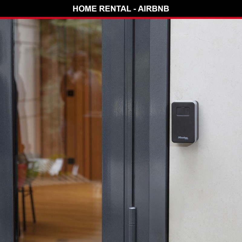 MASTER LOCK Key Safe Wall mounted pull to open medium