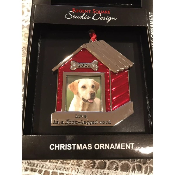 STUDIO DESIGN Red Dog House 2023 Photo xmas ornament new