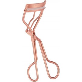 Rizador de Pestañas Clásico Tweezerman, de color Oro Rosado, con Almohadillas de Repuesto - Herramienta para Pestañas para todo tipo de Ojos