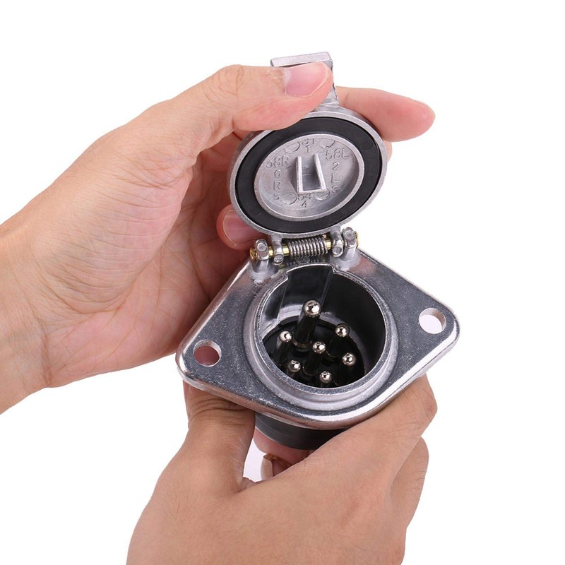 Pr Socle Remorque 24/7 Component Replacement for the Distribution of