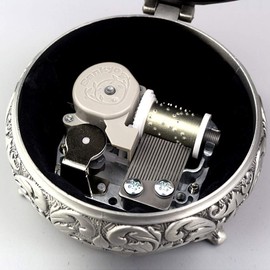 Sinzyo Embossed Zinc Alloy Music Box Metal Movement Music Box Christmas Birthday Valentine's Day (Metal Embossed Type C, Tune; You Are My Sunshine)