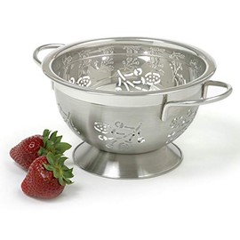 Norpro Stainless Steel 1.5 Quart Berry Colander,Silver, 6.25 inches/16Cm