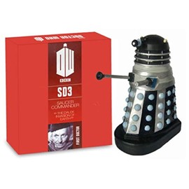 Doctor Who Special Edition Figurine Collection - Figure SD3 Saucer Commander 'The Dalek Invasion of Earth' - Hand Painted 1:21 Scale Model - Collector Boxed