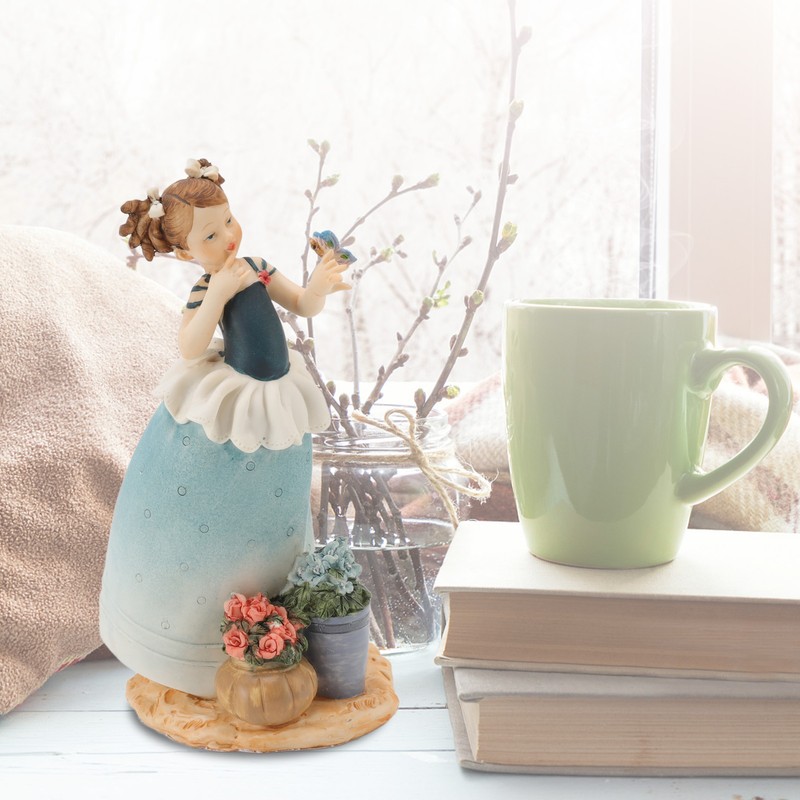 Victorian Girl Resin Ornament Exquisite Cute Stable Desktop Resin Handicraft