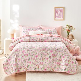 Wake In Cloud - Floral Quilt Set, Coquette Cottagecore Shabby Chic Flower for Women Teen Girls, Reversible Lightweight Bedspread Coverlet, 3 Pieces, Light Pink, Queen/Full Size