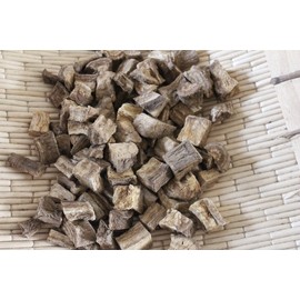 Dried arrowroot Domestic arrowroot root 200g cubed arrowroot 200g / 건칡 국내산 칡뿌리 각갈근 깍뚝썰기 200g 각칡200g