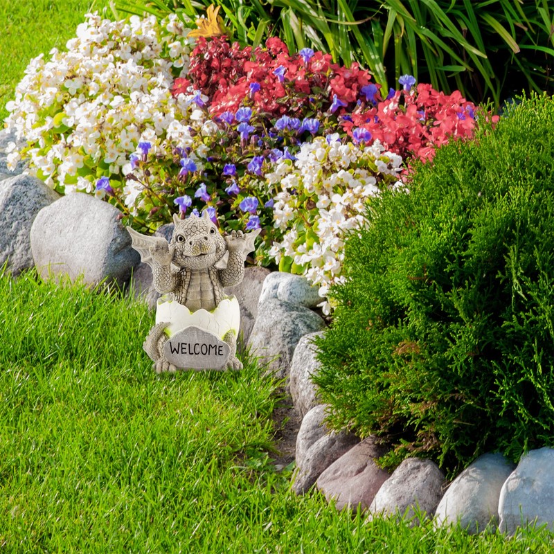 Esterno Baby Dragon Garden Statue (9-Inch); Hatching Dragon Yard Decor