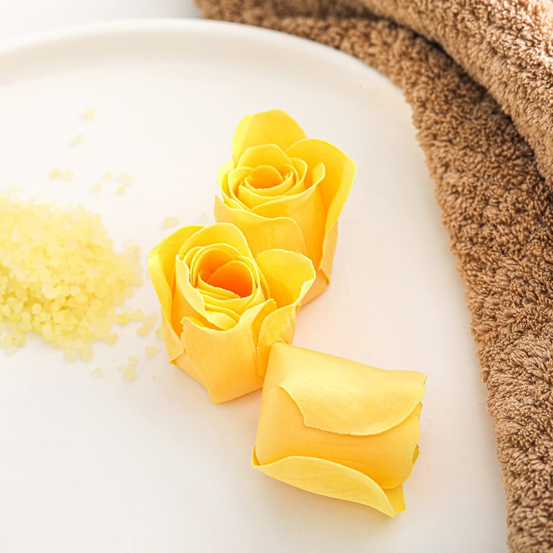 Spa Luxetique Spa Gift Baskets for Women - 8pcs Yellow