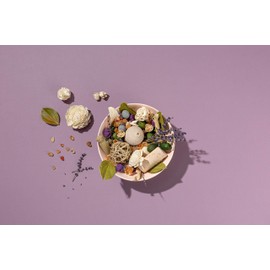 ANDALUCA Amber Lavender Potpourri | Large 20 oz Bag + Fragrance Vial | Scents of Crushed Lavender, Crystal Amber, White Eucalyptus, Sheer Musk and Sage