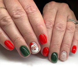 Christmas Press on Nails Short Square Red ＆ Green Fake Nails Cute Santa Claus and Cartoon Pattern Extra Short Nails Glossy Christmas Nails Stick on Nails for Women and Girls 24 Pcs