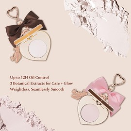 Flower Knows Polvos fijadores de la colección Sweetie Bear, llaveros para bolsos con dijes lindos, polvos compactos y esponjas para maquillaje y fijación, con respaldo que difumina los poros, regalo p