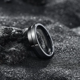 King Will - Alianza de boda de acero inoxidable para hombre, anillo de boda para hombre, acabado pulido de doble tono con chapado en negro, ajuste cómodo, talla 7-12, Metal, Sin piedras preciosas