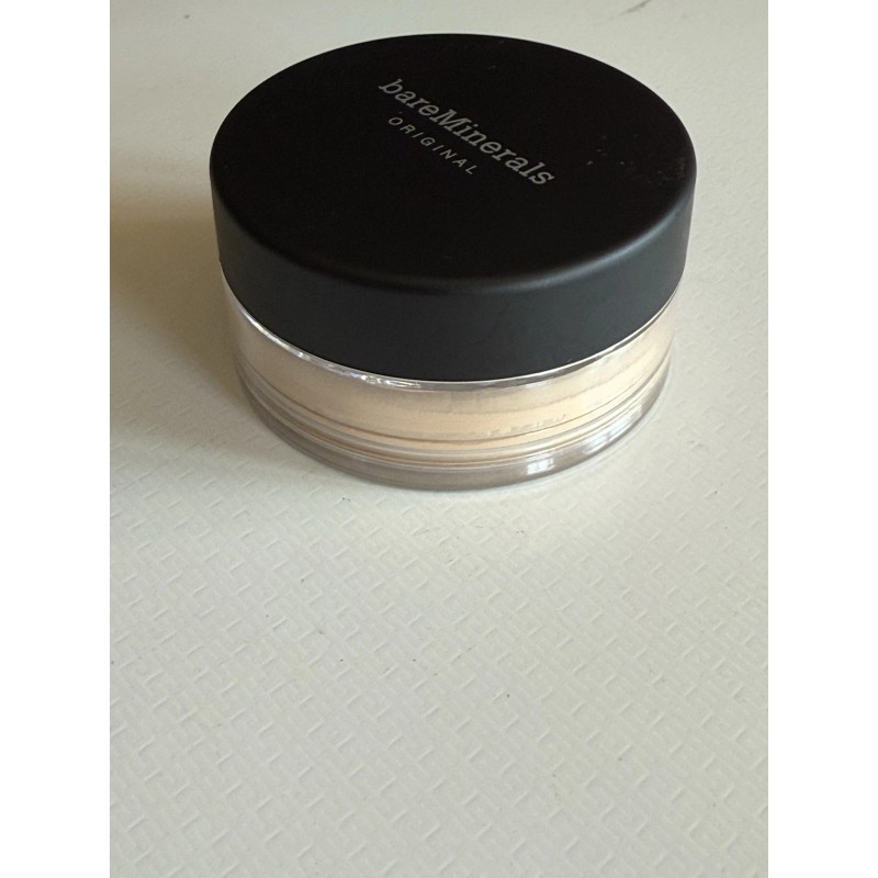 Base bareMinerals amplio espectro FPS 15 N10 bastante ligera 8