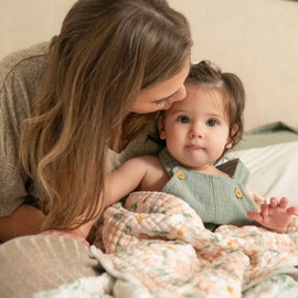 aden + anais Essentials Dream Blanket, Muslin Baby Blankets for Girls & Boys, Lightweight Newborn Nursery & Crib Blanket, Unisex Toddler & Infant Bedding, Shower & Registry Gift, Butterfly Garden