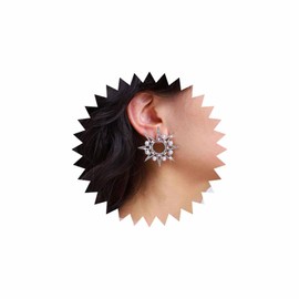 Vacaonio Vintage Crystal starburst Stud Earrings Pearl starburst Earring Silver Rhinestone Star Stud Earrings Star Pearl Earrings Exaggerated Celestial Star Earrings Jewelry for Women