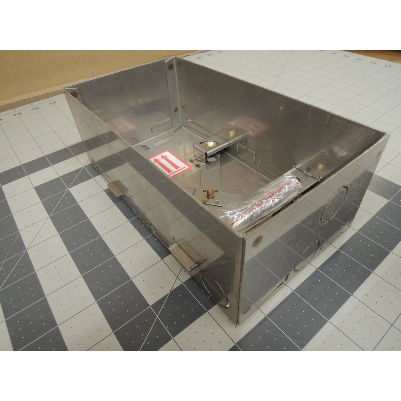 2N Axis 9151001 Recessed solid wall mounting box for Helios