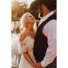 Sorayan Women's Wedding Dresses Chic Lace Evening Dresses V Neck Ruffle Sleeves Beachy Boho Outdoorsy Wedding Gowns(White,L)