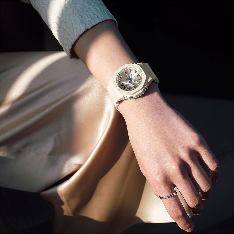 Casio Casio G-Shock Silky Tone Pearlescent Pink Analog-Digital Watch GMA-P2100ST-4A