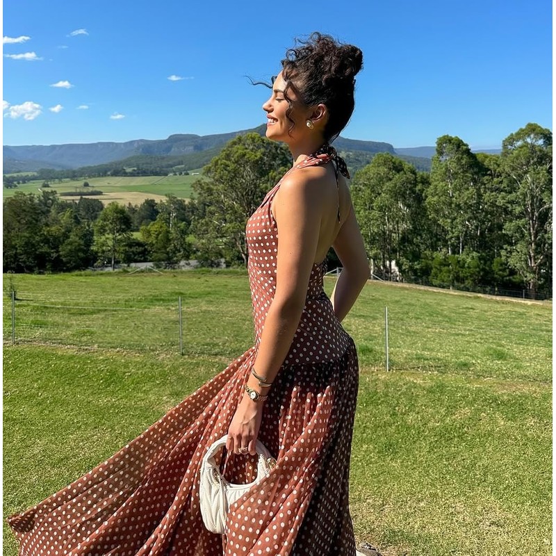 Lingt Chic Women's Polka Dot Halter Neck Sleeveless V-Neck Swing