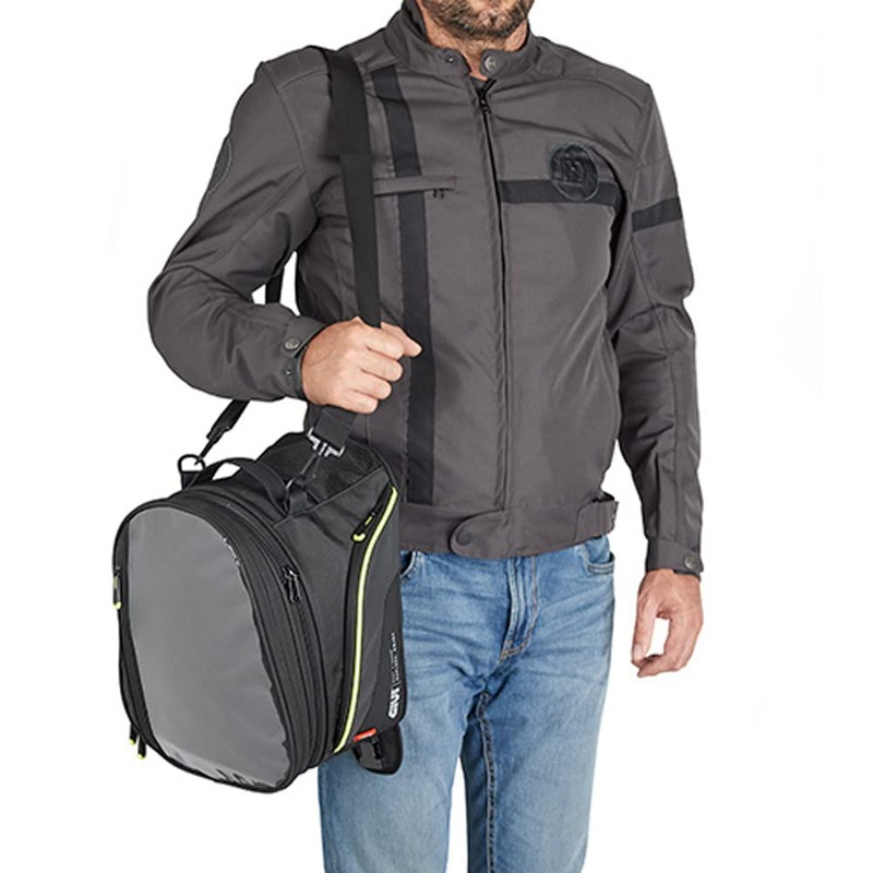 GIVI EA142 expandable tank bag