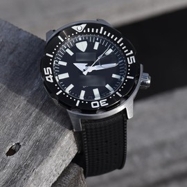 Max Tropical Vintage Style FKM Rubber Divers Replacement Watch Strap Fluororubber (22mm, Black Silver QR)