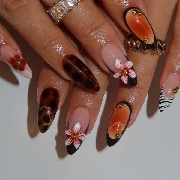 Handmade Press on Nails Medium Almond OFDNE French Tip Fake