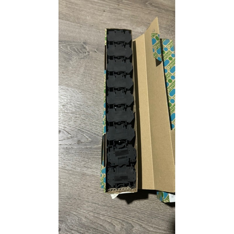 Phoenix 3118203 Flat-type Terminal Block 30A 300V ScrewConnect 26-8 AWG
