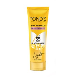 POND'S Serum boost sunscreen prevent and fade dark patches with the power of SPF 55 and NIACINAMIDE-C Serum 50g