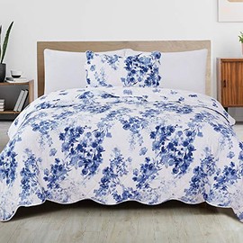 2-Piece Reversible Quilt Set with Shams. All-Season Microfiber Bedspread with Floral Print Pattern. Jacqueline Collection (Twin)
