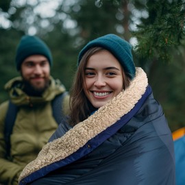 KawaGebo Kamp Outdoor Camping Blanket with Sherpa Lining, Extra Warm Thick Camp Blankets and Puffy Ultralight Soft Poncho DWR Camping Quilt for Cold Weather, Adventure, Sleeping, Backpacking 78"x 56"