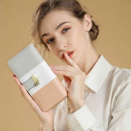 Pomelo Best Women's Clutch, Coin Purse, RFID Blocking, Large Capacity, Polyurethane (PU), Can Hold Smartphone, Vertical Stripes Of White