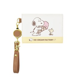 SNOOPY 0385 Pass Case, Commuter Pass Case, With Reel, Synthetic Leather, Bifold Card Case, Compact, Women's, Men's, Work, School, Travel, Adults, Students, Elementary School Students, Children, Cute,