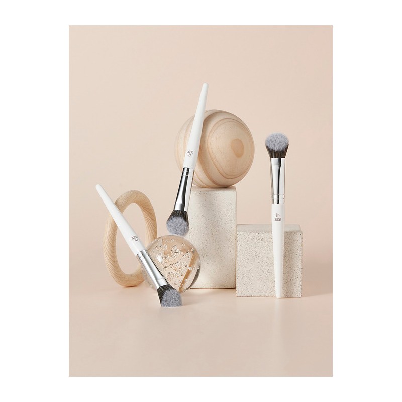 Beof Small Cheek Brush / 스몰 치크 브러쉬
